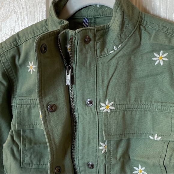 Gap Green Floral Utility Jacket - NEW🌼 - Picture 3 of 15
